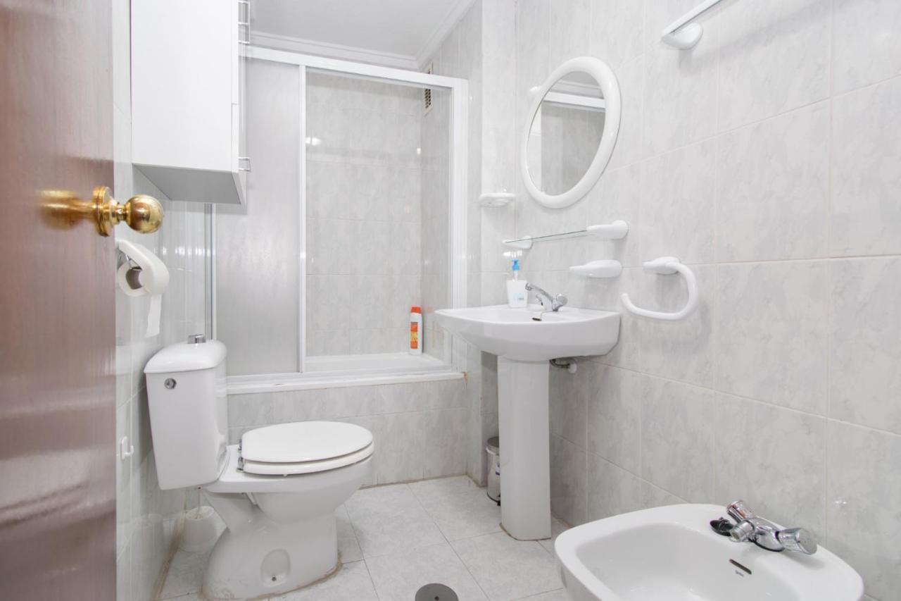 016 Happiness Apartment - Alicante Holiday Torrevieja Kültér fotó